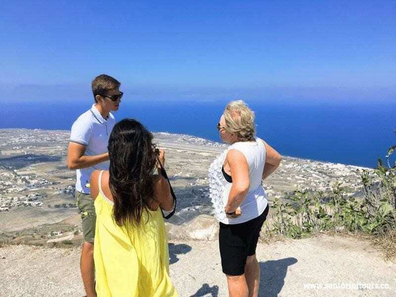 Santorini Sightseeing Private Tour